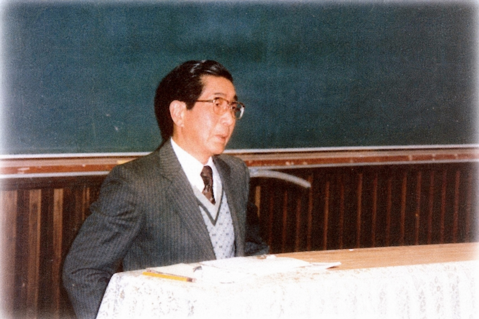 畑晋名誉教授